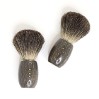 Blaireau de Rasage en Hêtre Stabilisé/Teinté Noir · GB